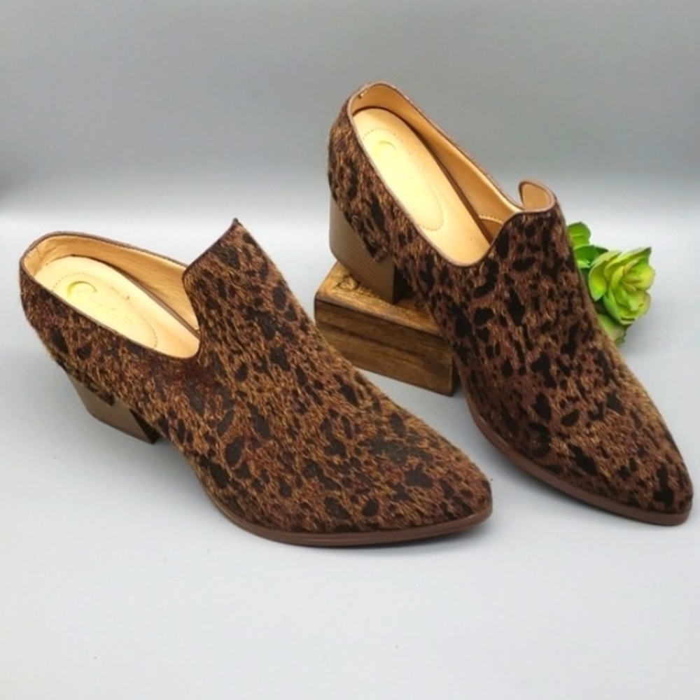 Comfort Cheetah Print Chunky Heel Open Back Shoes Size 9.